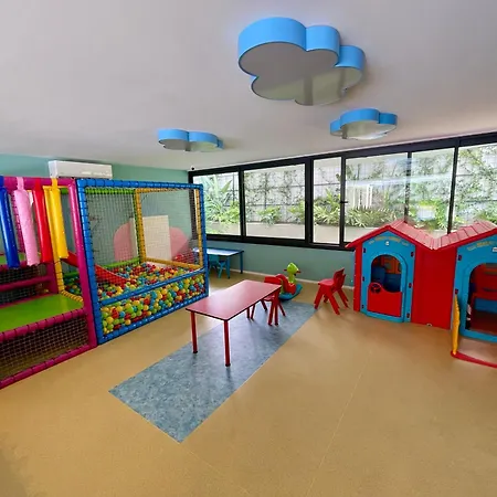 Sa Apartments! Luxury 2Br With Private Beach Access *