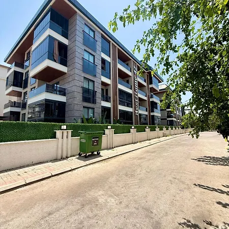 Appartamento Sa Apartments! Luxury 2Br With Private Beach Access