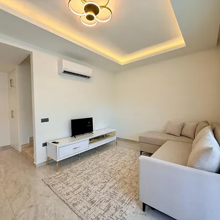 Sa Apartments! Luxury 2Br With Private Beach Access *